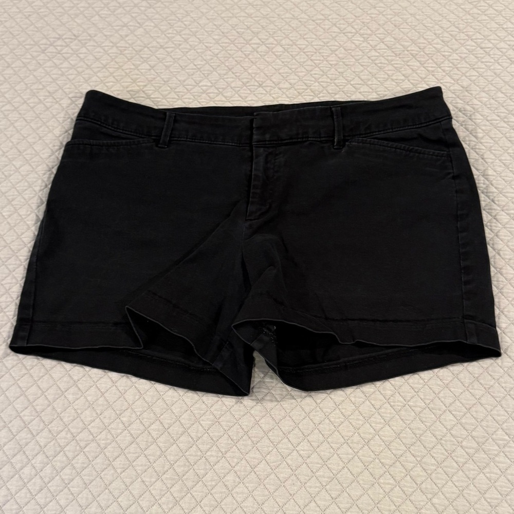 Women's Old Navy Black Pixie Shorts